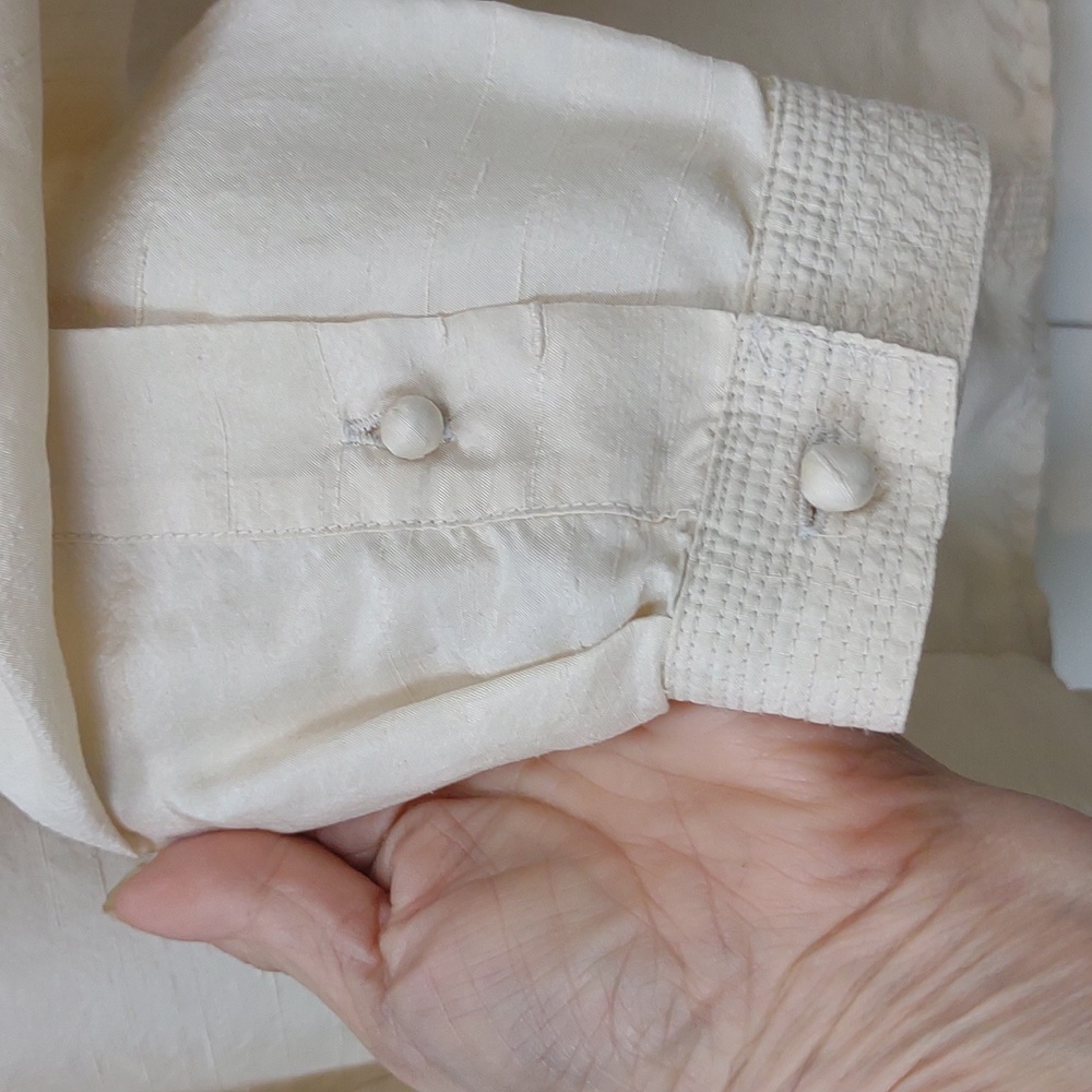 Dana Buchman Vintage All Silk Buttercream Yellow LS BU Asian Inspired Blouse - Picture 9 of 11